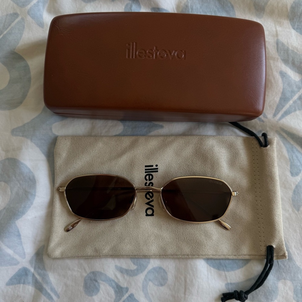 Illesteva East Houston Sunglasses